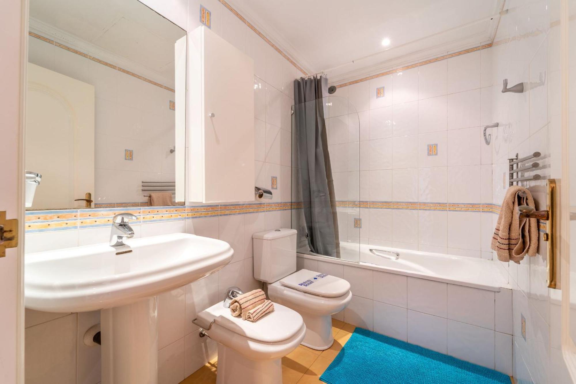 Beachside Villa With Panoramic Sea Views Benalmádena Kültér fotó